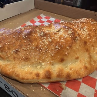 FAMILY STYLE CALZONE
