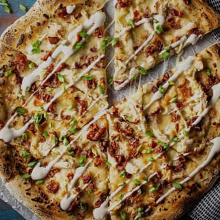 SM CHICKEN BACON RANCH PIZZA